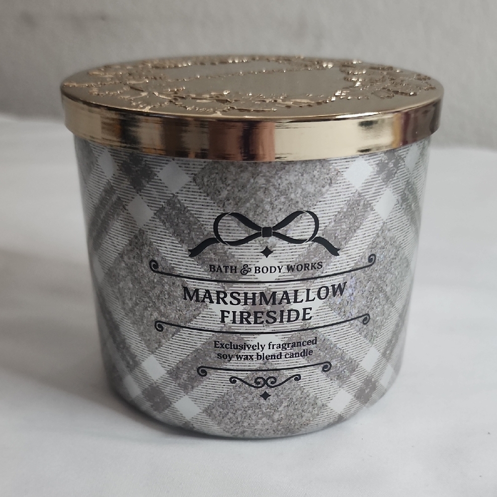 Bath & Body Works Marshmallow Fireside 3-Wick Candle Brand New